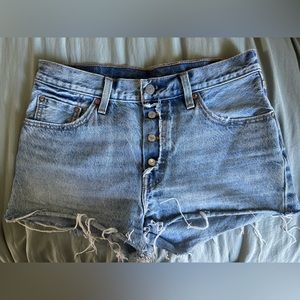 Levi shorts